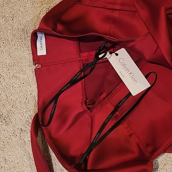 Calvin Klein Red Super Sexy Red Satin Pinup Girl Cocktail Dress - Picture 11 of 11
